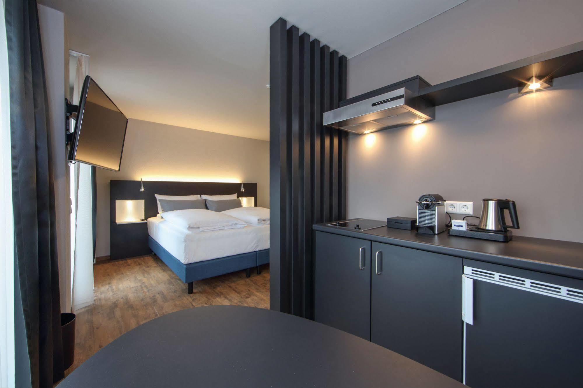 Design & Lifestyle Hotel Estilo Aalen Exterior foto